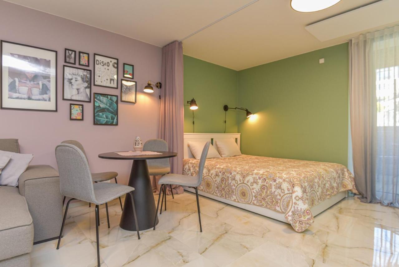 Neringos Apartamentai Palanga Exteriör bild